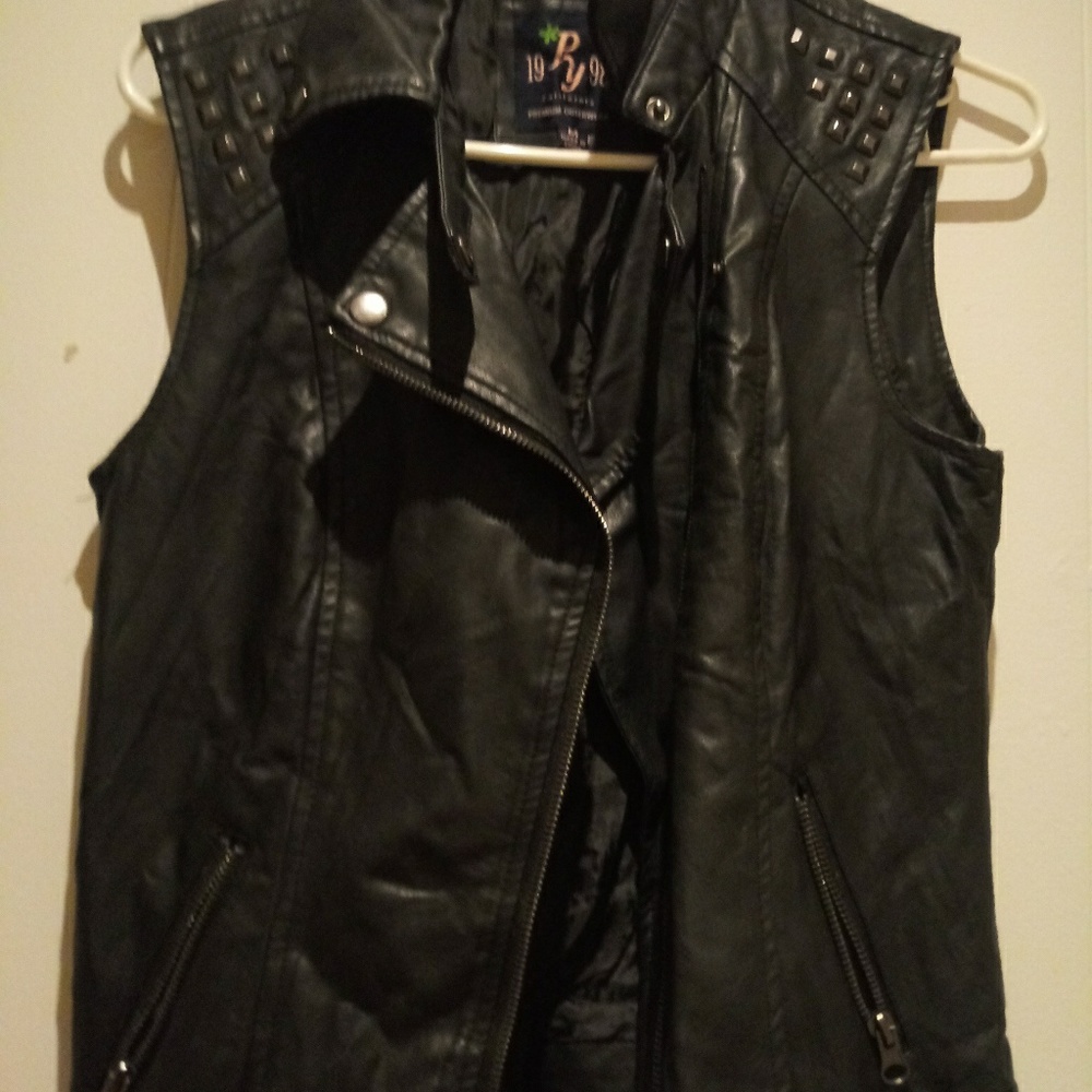 Black vest